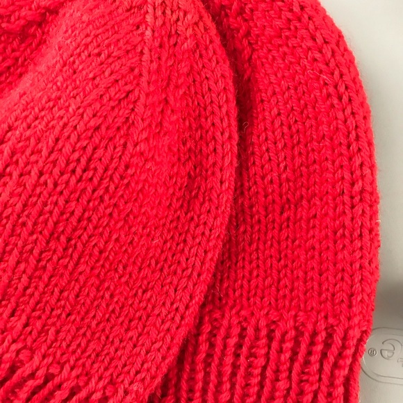 NEW Handmade Wool Hat, Red - Picture 6 of 6